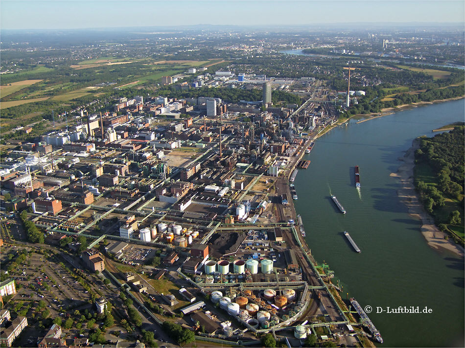 Chemiewerk Bayer Leverkusen