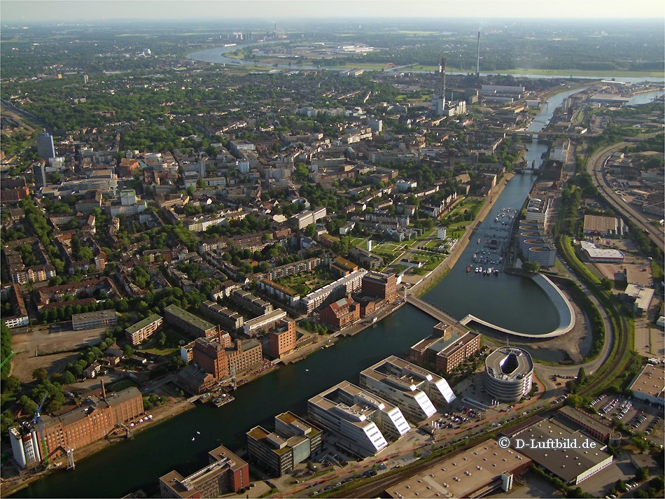 d100603_37u_Duisburg-Innenhafen.jpg